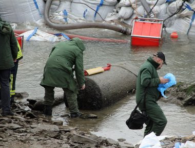 Γερμανία: «Θρίλερ» με την απομάκρυνση της βόμβας- Βρίσκεται πλησίον των κεντρικών της Bundesbank